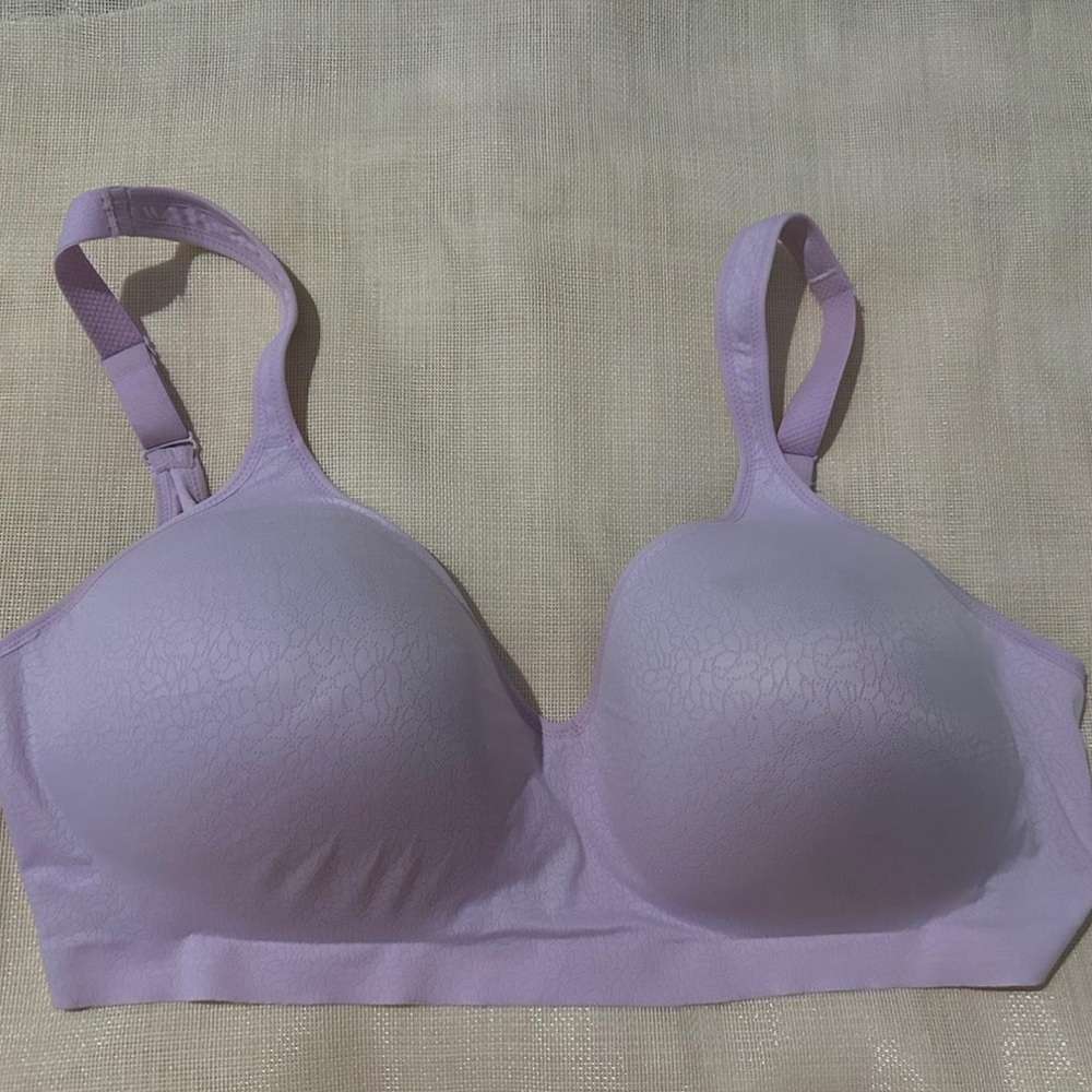 Plus Size Full Coverage 44DD   Bra 💜